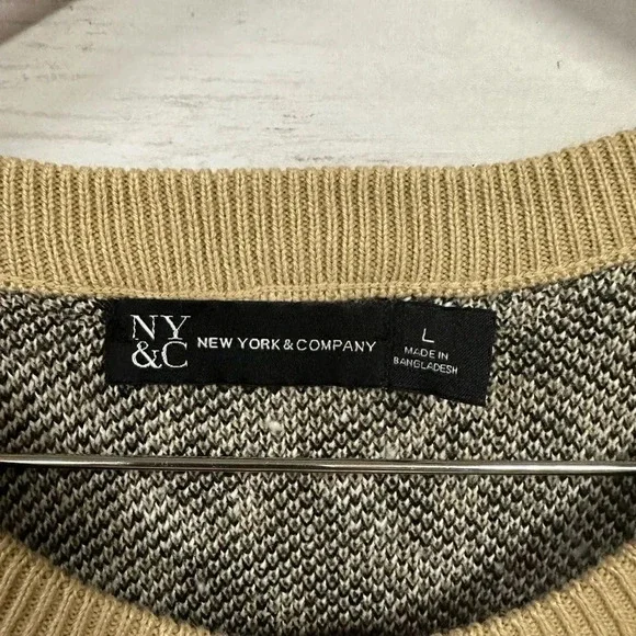 New York & Company Leopard Sweater Size L - Picture 4 of 5